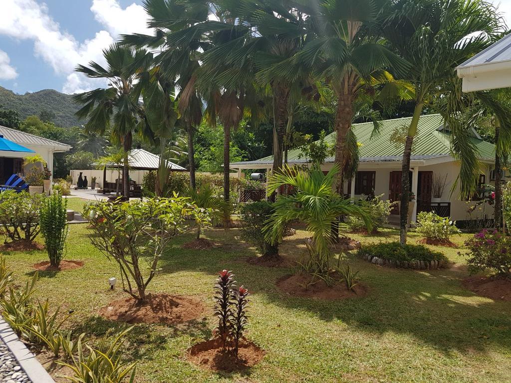 Villas De Mer Grand Anse  Exteriör bild