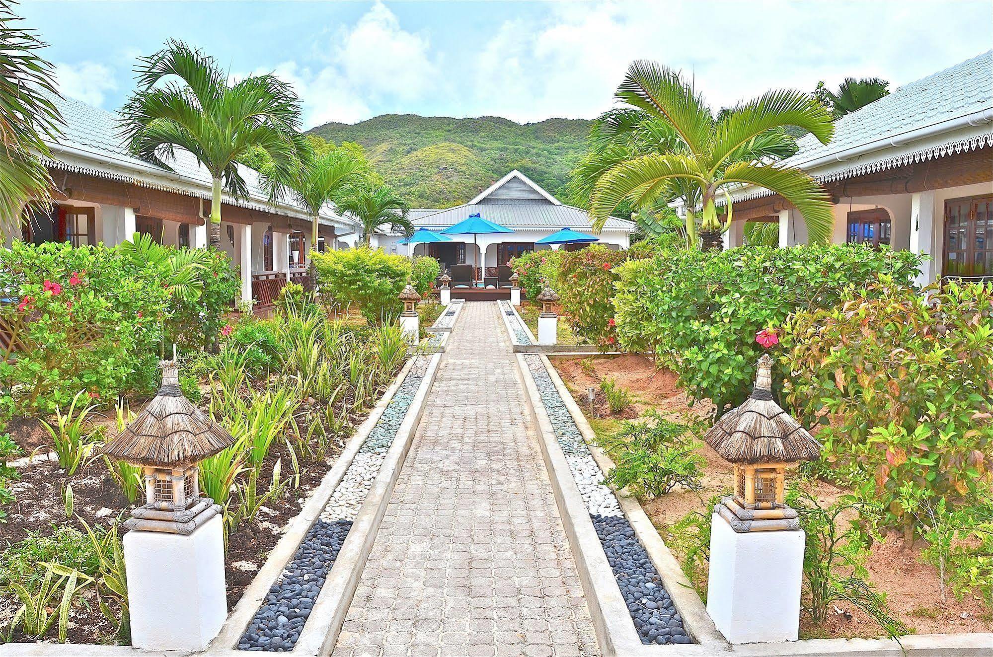 Villas De Mer Grand Anse  Exteriör bild
